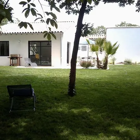 Holiday home Taru La Palmyre *